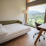 Seaside-lodge,
